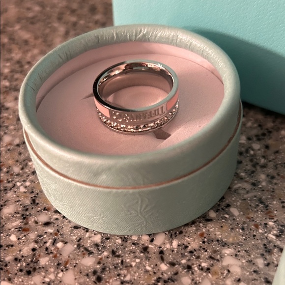 NWOT Tiffany & Co. Silver & Pink Band with CZ stones - Picture 4 of 5